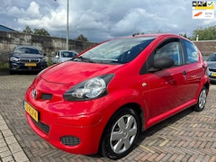 Toyota Aygo - 1.0-12V 5 DRS AIRCO/ EERSTE EIGENAAR/ NETTE AUTO