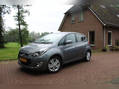 Hyundai ix20 - 1.4i i-Magine-airco-navi-camera-lage km stand