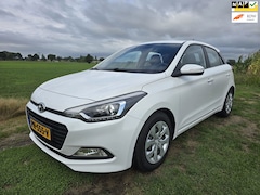 Hyundai i20 - 1.0 T-GDI Comfort|Trekhaak|Parkeercamera|Dealer onderhouden|Cruise|Bluetooth|NL-auto-NAP|