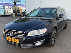 Volvo V70 - 2.0 D4 Polar+ Automaat Nap Pano Leder Cruise Trekhaak Parkeersensoren