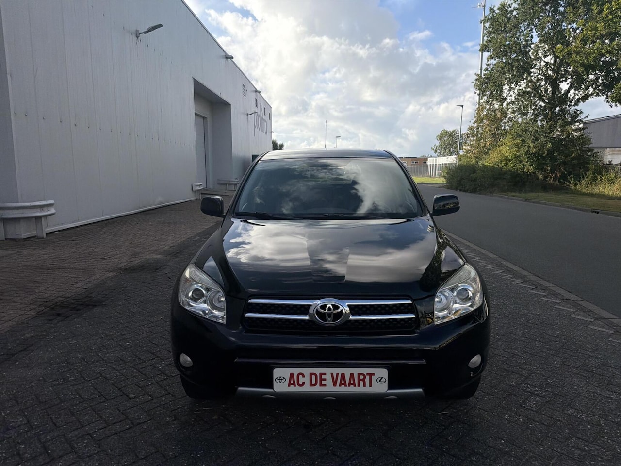 Toyota RAV4 - 2.0 VVTi Executive - 4WD/AUTOMAAT/CAMERA/NAP - AutoWereld.nl