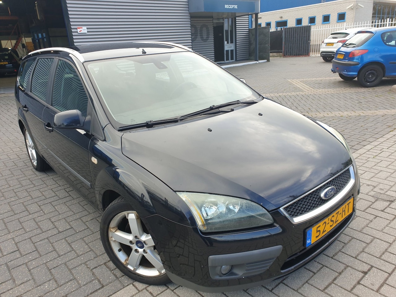 Ford Focus Wagon - 2.0-16V Rally Edition 2.0-16V Rally Edition - AutoWereld.nl