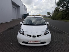 Toyota Aygo - 1.0-12V + - 5DEURS/AIRCO/ELEK.RAMEN/NAP