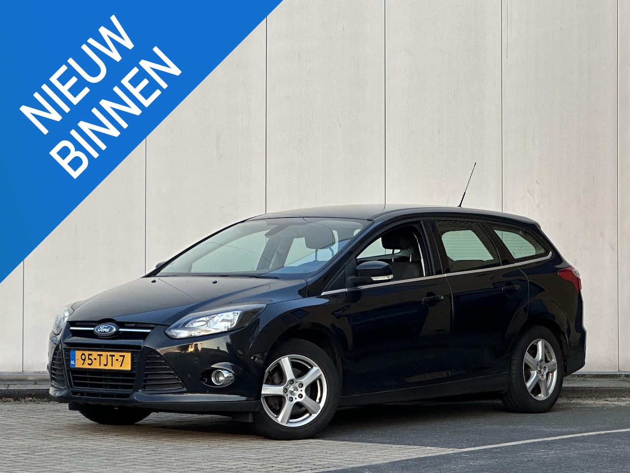 Ford Focus Wagon - 1.6 TDCI Lease Titanium 1.6 TDCI Lease Titanium - AutoWereld.nl