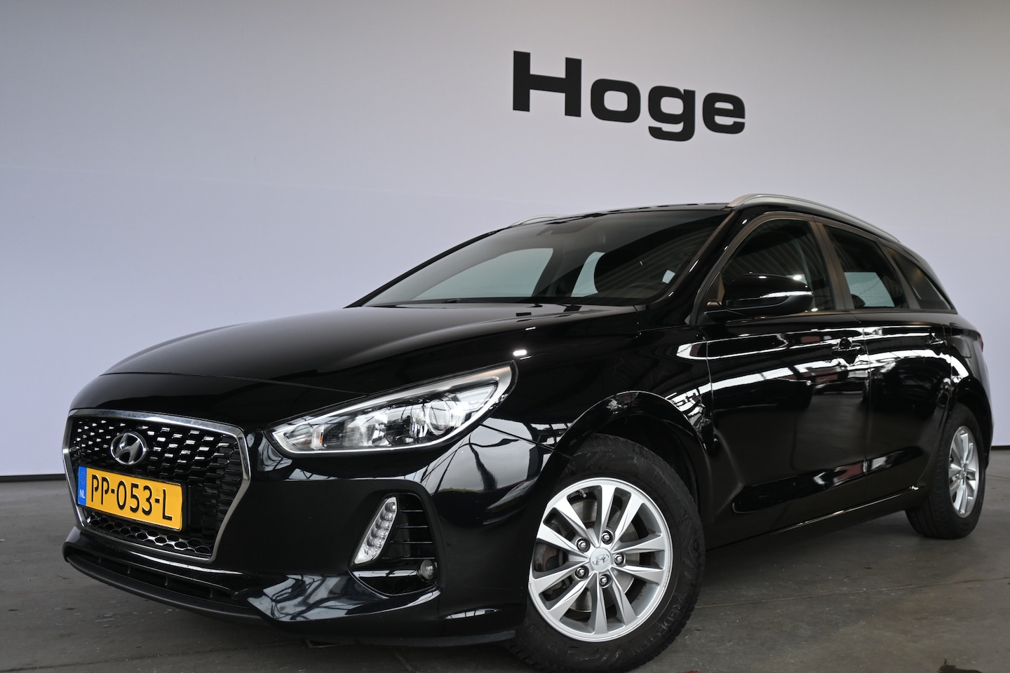 Hyundai i30 Wagon - 1.4 T-GDI Comfort Clima Navigatie Camera Trekhaak Rijklaarprijs Inruil Mogelijk! - AutoWereld.nl