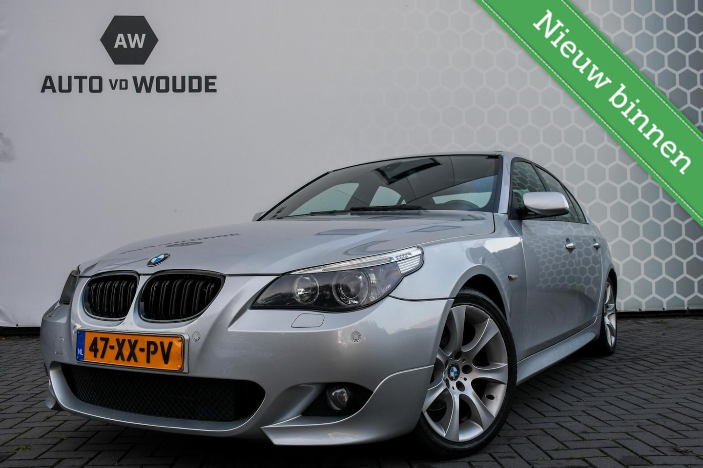 BMW 5-serie - 523i High Executive Schuifdak M-pakket 6 cilinder - AutoWereld.nl