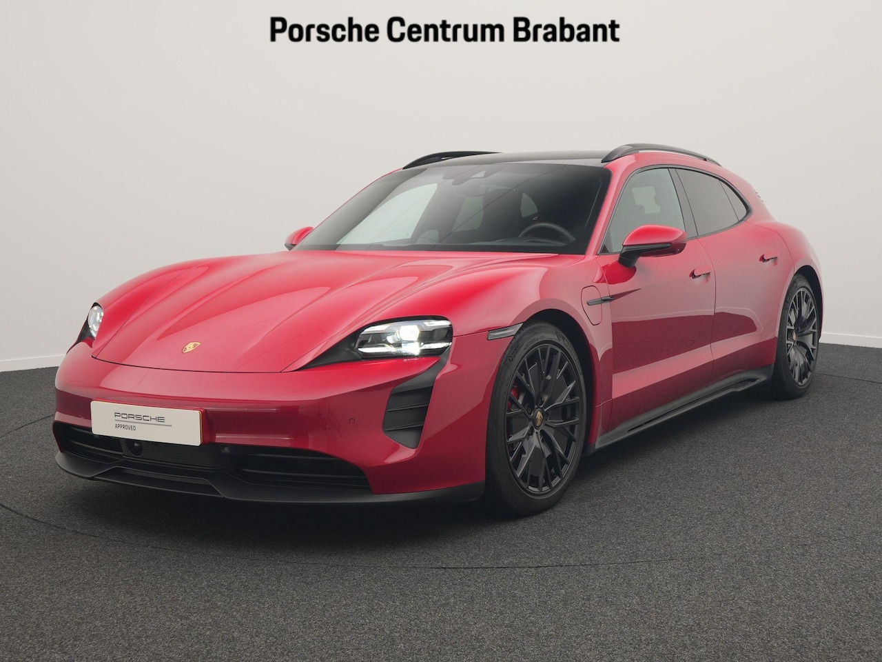 Porsche Taycan Sport Turismo - GTS 93 kWh Porsche Taycan Sport Turismo GTS 84 kWh - AutoWereld.nl