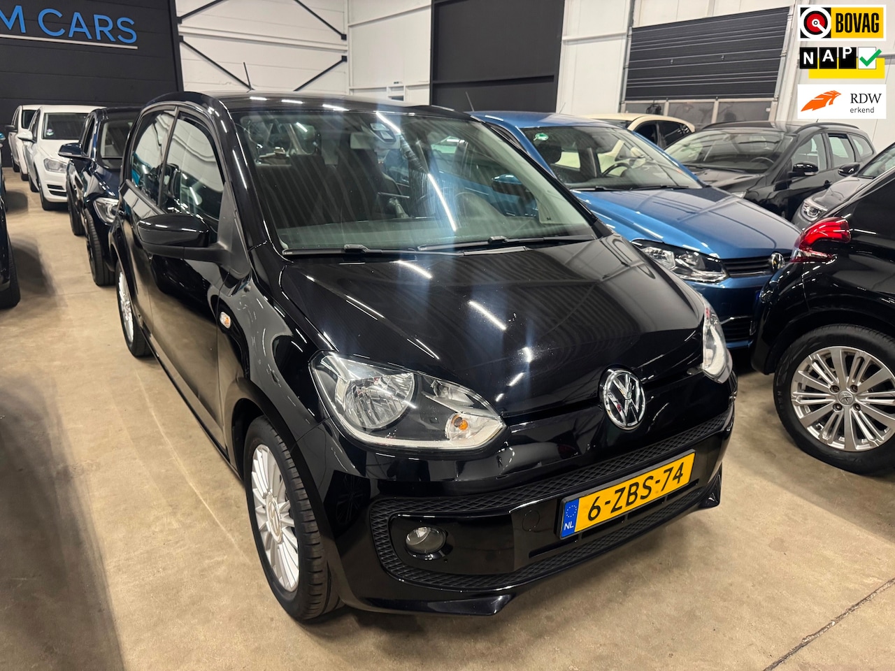 Volkswagen Up! - 1.0 high up! BlueMotion Airco, Navi, Pdc - AutoWereld.nl