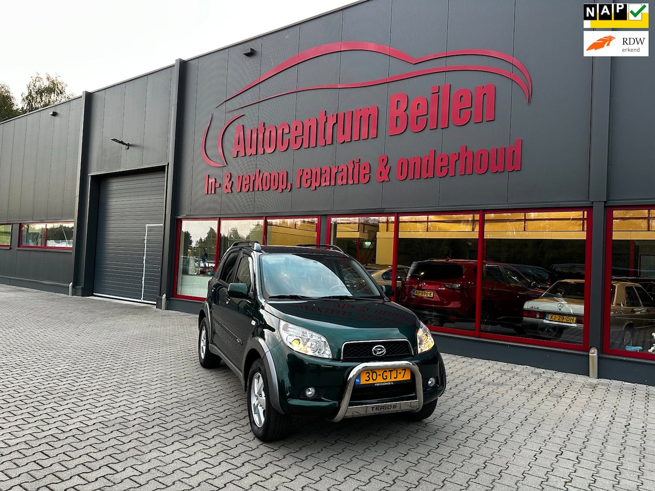 Daihatsu Terios - 1.5-16v Exclusive / 4WD / Airco / trekhaak / NL Auto / Nap / LM Velgen / Cruise Control / - AutoWereld.nl