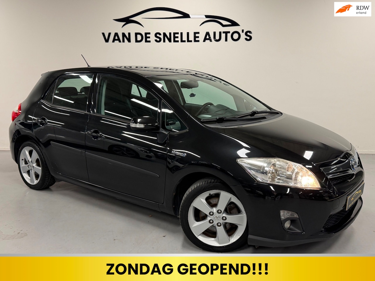 Toyota Auris - 1.8 Full Hybrid Executive 1.8 Full Hybrid Executive - AutoWereld.nl