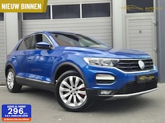Volkswagen T-Roc - 1.5 TSI Sport/Virtual/ACC/Dode/Lane/Carplay