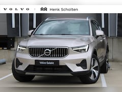 Volvo XC40 - T4 Plug-in hybrid Core Bright | Achteruitrijcamera | Parkeersensoren voor + achter | Voors