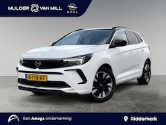 Opel Grandland - Ultimate 1.2 Turbo 130pk EAT8 | ALCANTARA/LEDER | TREKHAAK | MATRIX LED | TWO-TONE | 360°