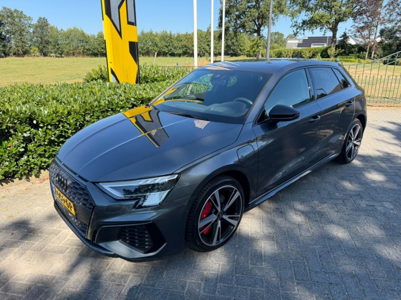 Audi A3 Sportback - Sportback 40 TFSI e S Line ACC / BenO / Matrix / Hud - AutoWereld.nl
