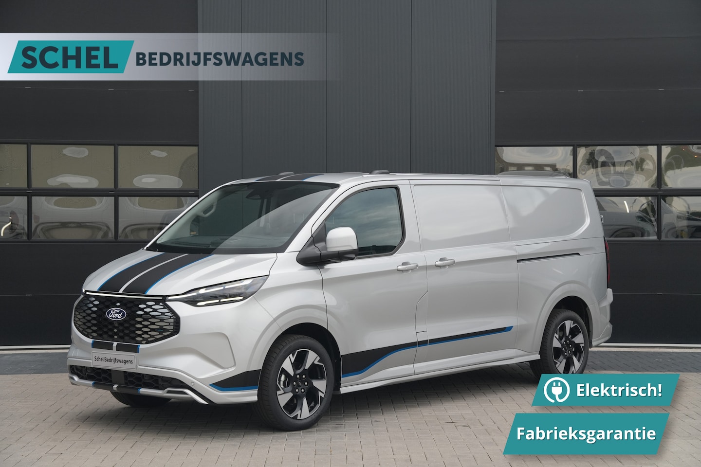 Ford Transit Custom - E-Transit 340 L2H1 Sport 71 kWh 218pk - 2x Schuif - ACC - B&O - Navi - Stoel/Stuurverwarmi - AutoWereld.nl
