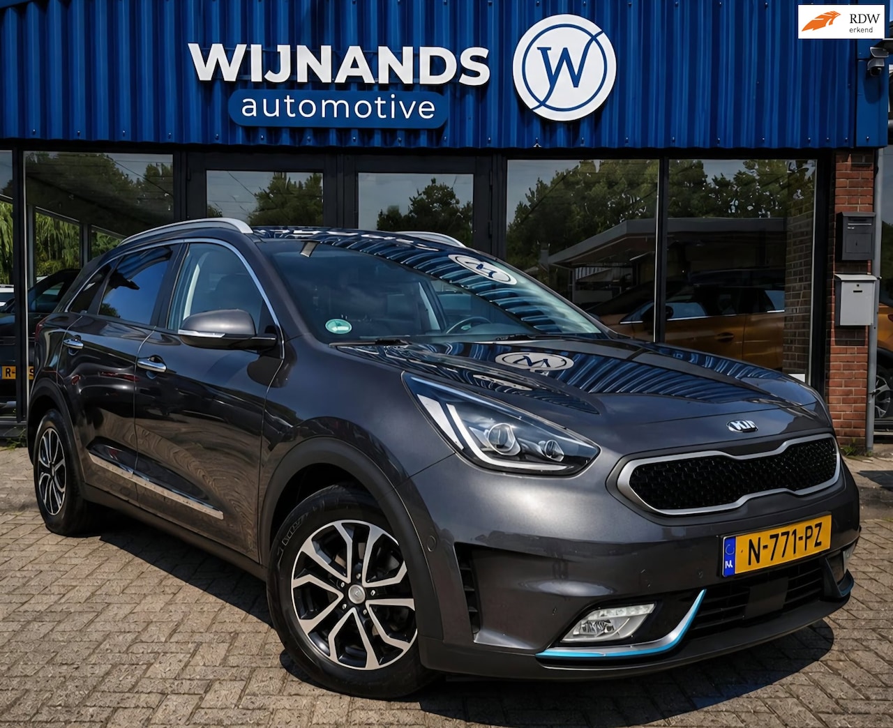Kia Niro - 1.6 GDi PHEV BusinessLine Panoramadak Trekhaak - AutoWereld.nl