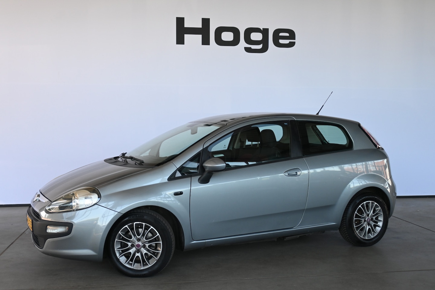 Fiat Punto Evo - 1.3 M-Jet Dynamic Clima Cruise Control Lichtmetaal All in Prijs! Inruil Mogelijk! - AutoWereld.nl