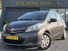 Toyota Yaris - 1.0 VVT-i Aspiration ✓1e Eigenaar✓Camera✓Trekhaak✓Airco✓5 Deurs✓N.A.P✓Weinig Km✓Zeer Zuini