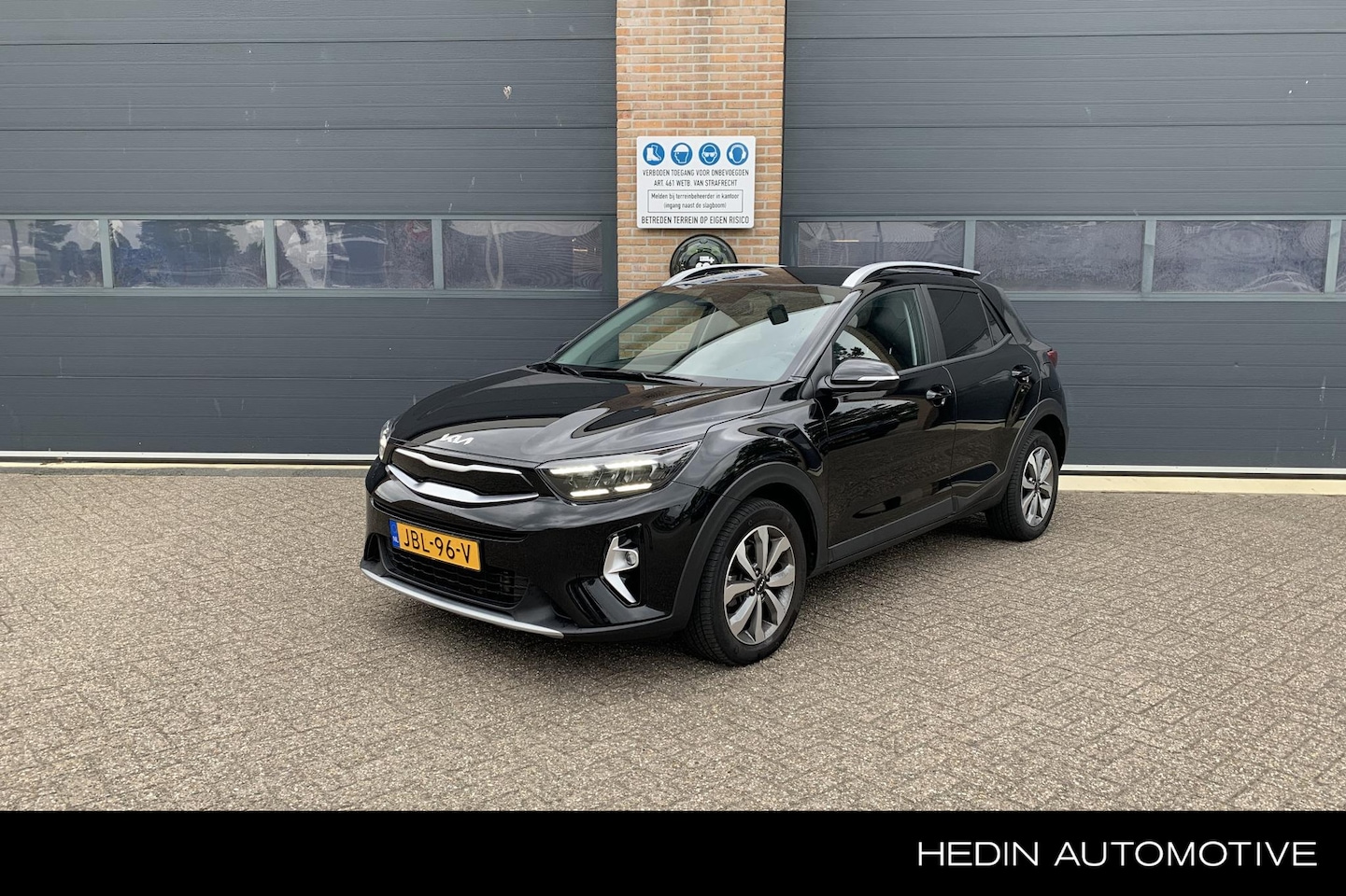 Kia Stonic - 1.0 T-GDi MHEV DynamicPlusLine Automaat | Stoel/stuurverw. | Navigatie | Camera | Climate - AutoWereld.nl