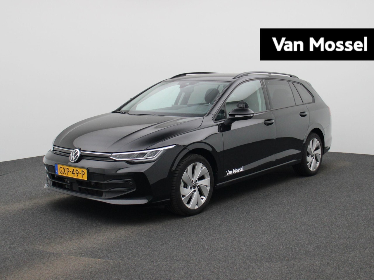 Volkswagen Golf Variant - 1.5 TSI Life Edition | EM | 130 PK | Digital Cockpit | Keyless Start | Elektrische Kofferb - AutoWereld.nl