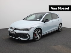 Volkswagen Golf - 1.5 eHybrid GTE 272 PK| | SOH 100% | Panoramadak | DCC | Head-Updisplay | LED Matrix | Nav
