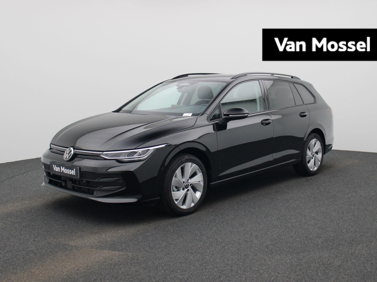 Volkswagen Golf Variant - 1.5 TSI Life Edition 116 PK | Demo | Climatronic | Trekhaak | Sfeerverlichting | Parkeerse - AutoWereld.nl