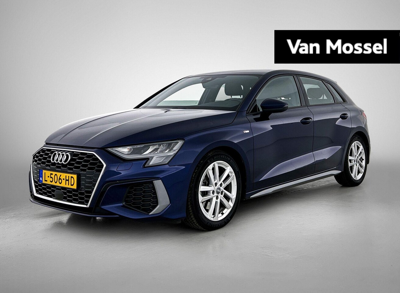 Audi A3 Sportback - 35 TFSI S edition | Navigatie | Cruise control | Airco | Stoelverwarming | Parkeersensoren - AutoWereld.nl