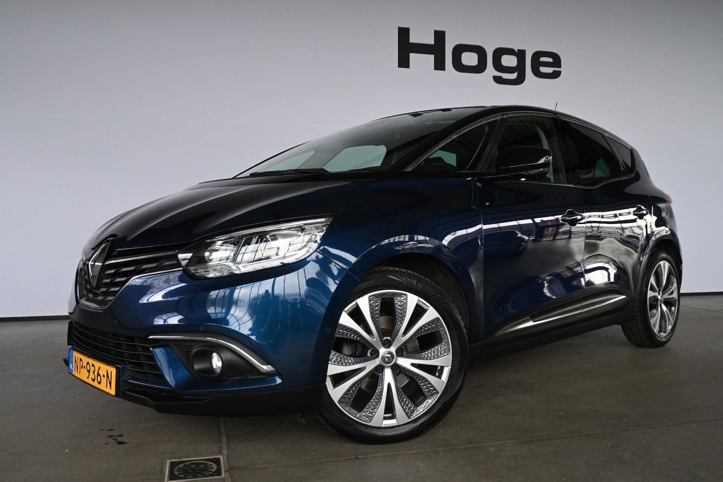 Renault Scénic - 1.2 TCe Intens Clima Navigatie Cruise Control LED Rijklaarprijs! Inruil Mogelijk! - AutoWereld.nl