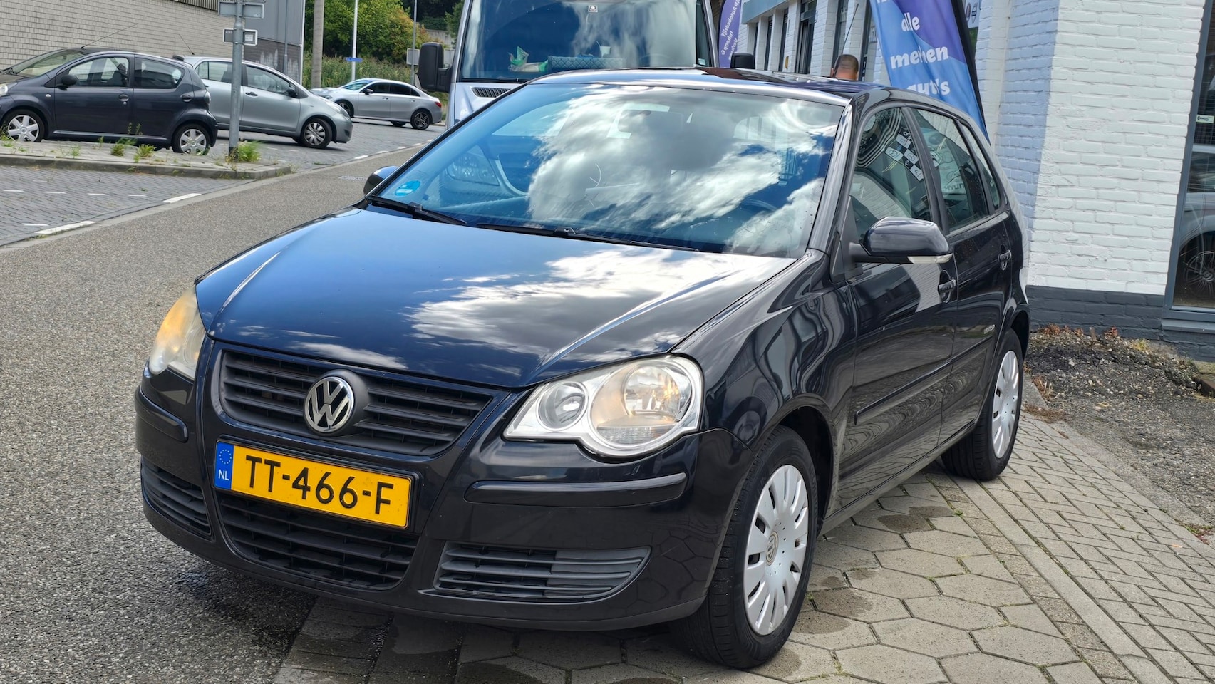 Volkswagen Polo - 1.2-12V Trendline*rijd rem schakel goed *airco ijs*apk*inruil mog!!! - AutoWereld.nl