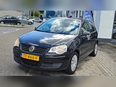 Volkswagen Polo - 1.2-12V Trendline*rijd rem schakel goed *airco ijs*apk*inruil mog