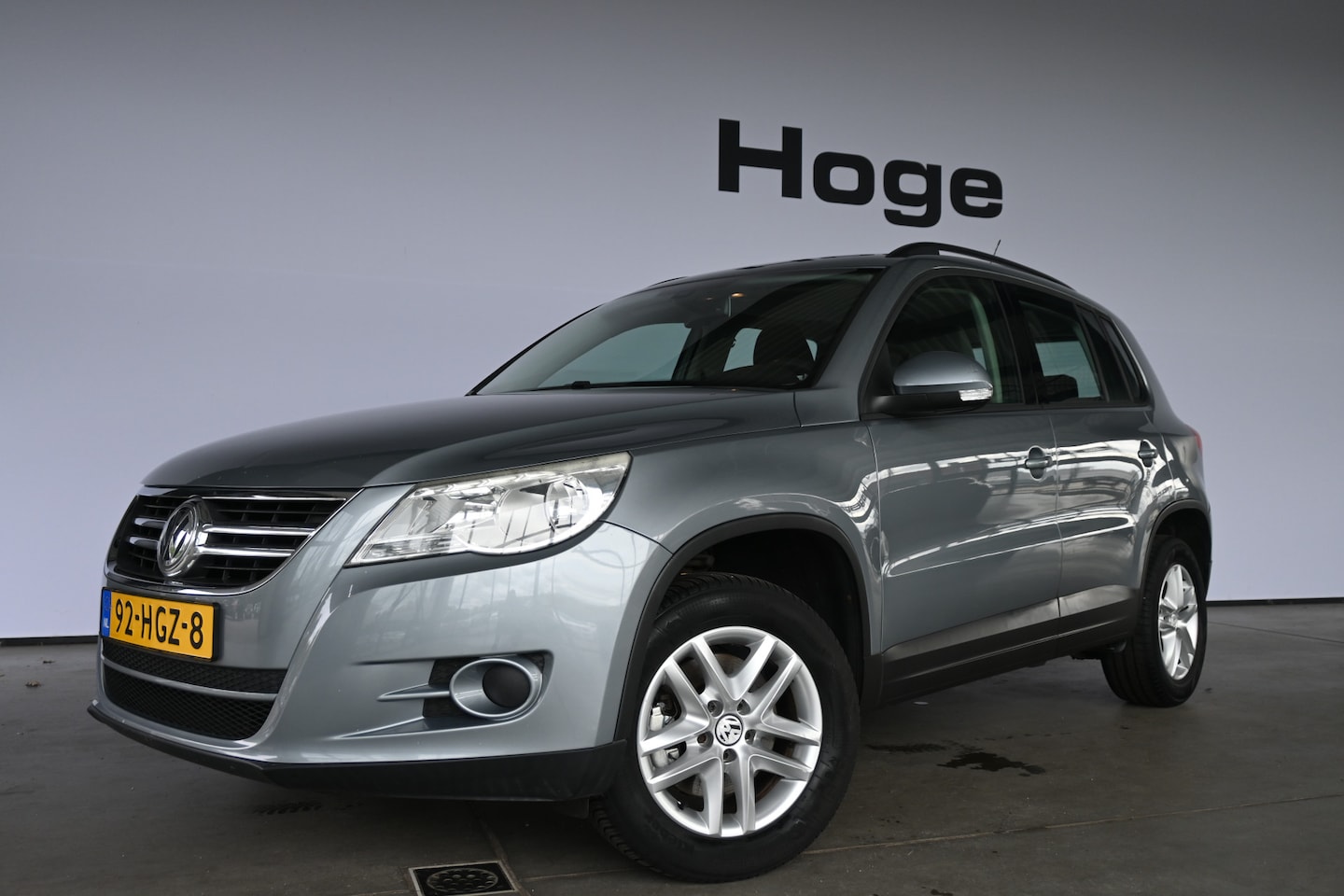Volkswagen Tiguan - 1.4 TSI Comfort&Design Ecc Airco Cruise Control Trekhaak Rijklaarprijs Inruil Mogelijk! - AutoWereld.nl