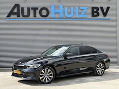 BMW 3-serie - 320e Business Edition Plus Sport LineLederen Sportstoelen Carplay Achteruitrijcamera Live