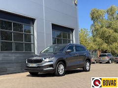 Skoda Karoq - 1.5 TSI ACT Business Edition Rijklaar incl. 12 maanden BOVAG-garantie | Achteruitrijcamera