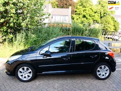 Peugeot 207 - 1.4-16V Color-line 5-deurs Airco Zuinig APK Juli 2027