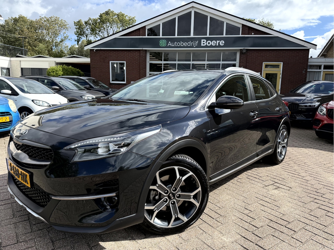 Kia XCeed - 1.0 T-GDi 120pk DynamicLine 18''Lmv, Camera, Trekhaak, App Connect - AutoWereld.nl