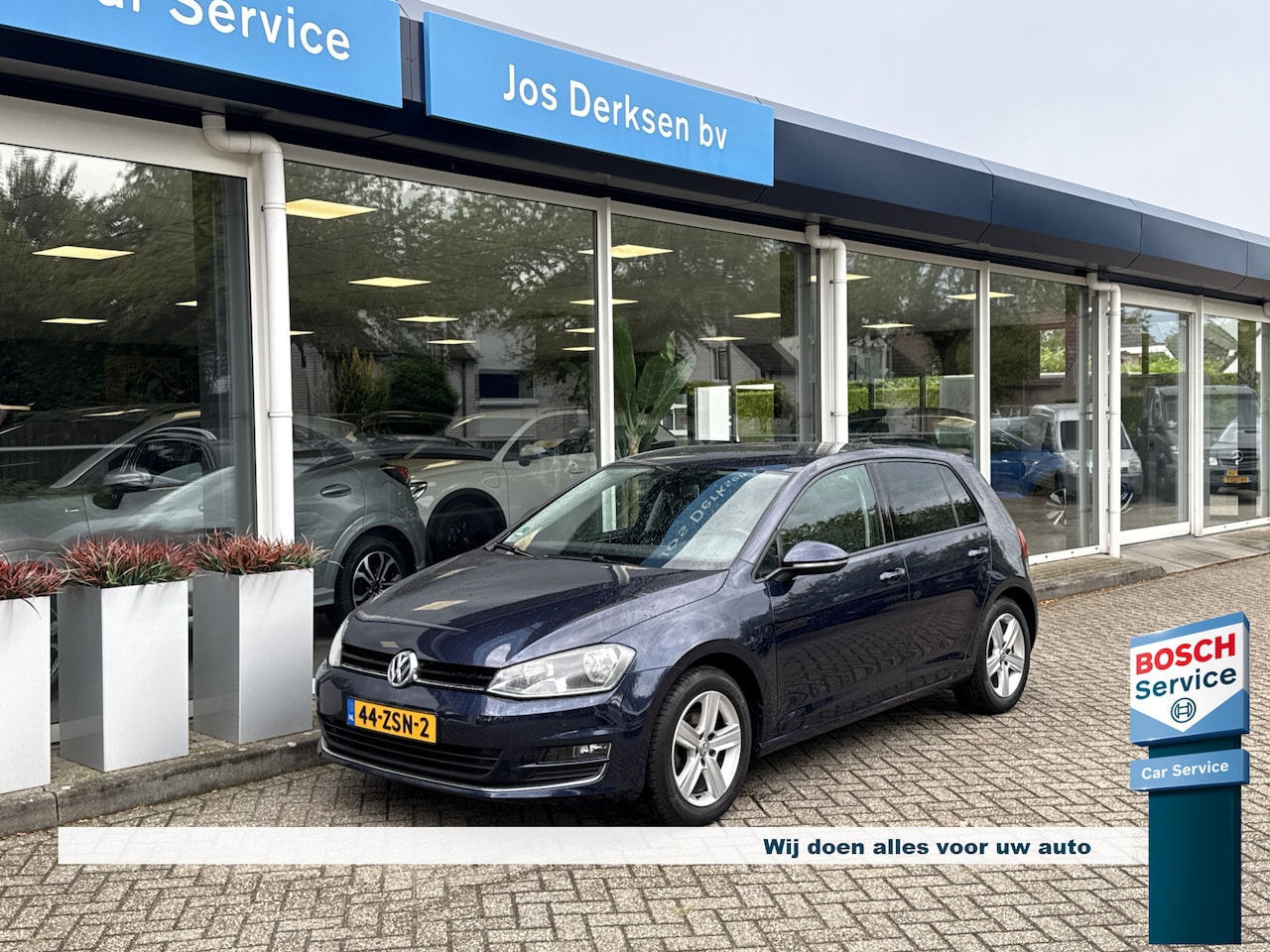 Volkswagen Golf - 1.4 TSI ACT Highline - Nav | PDC v+a | Trekhaak - AutoWereld.nl