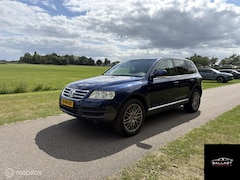 Volkswagen Touareg - 4.2 V8