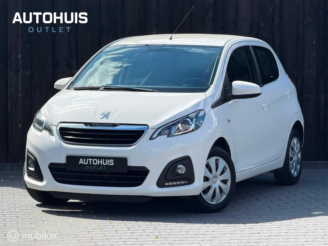 Peugeot 108 - 1.0 keurige staat-dealer onderhouden - AutoWereld.nl