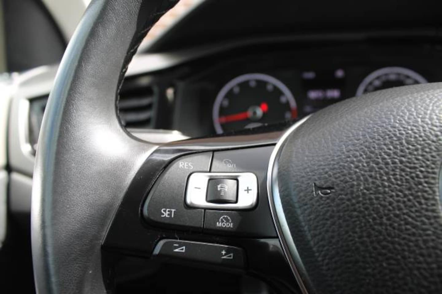 Volkswagen Polo - 1.0 TSI Comfortline 1.0 TSI 95pk Comfortline