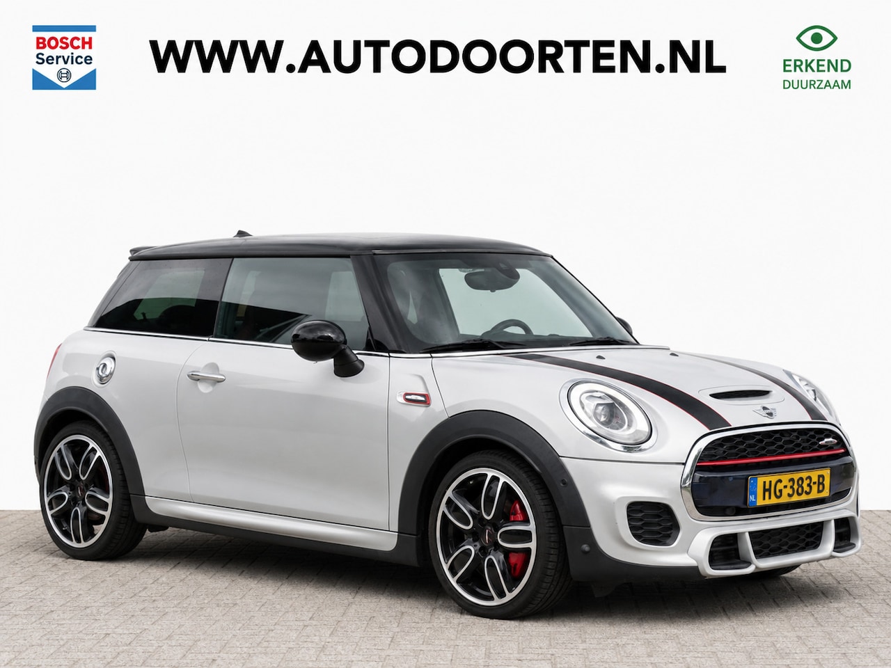 MINI John Cooper Works - Mini 2.0 Works|Pano|Navi|Camera|Harman Kardon - AutoWereld.nl