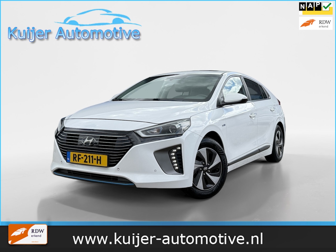 Hyundai IONIQ - 1.6 GDi Premium / Leder / Schuifdak / Infinity Audio - AutoWereld.nl