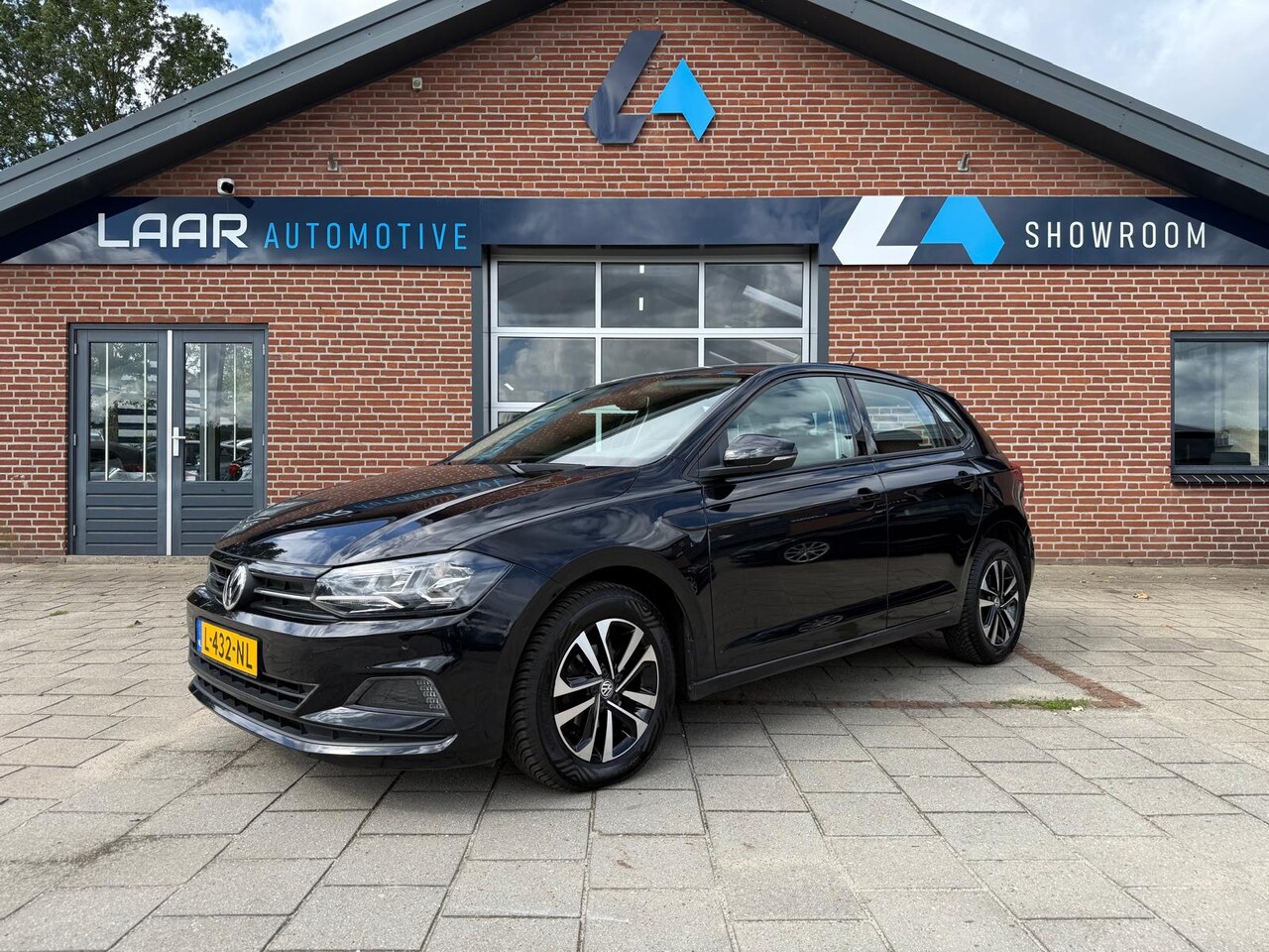 Volkswagen Polo - 1.0 TSI 96PK Comfortline Carplay | Dodehoek | ACC | Trekhaak - AutoWereld.nl