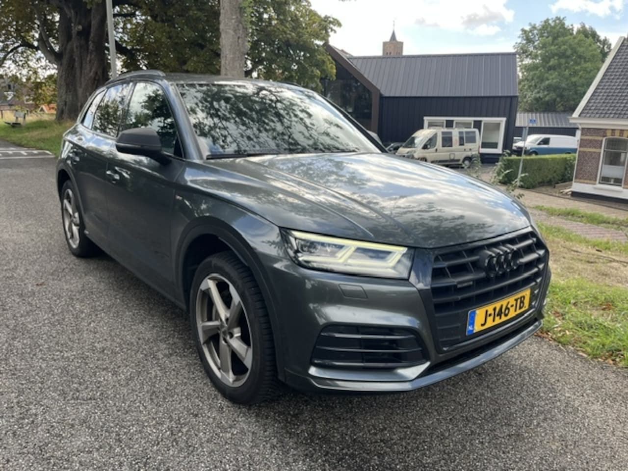 Audi Q5 - 2.0 TFSI q. Sp. BLEd - AutoWereld.nl