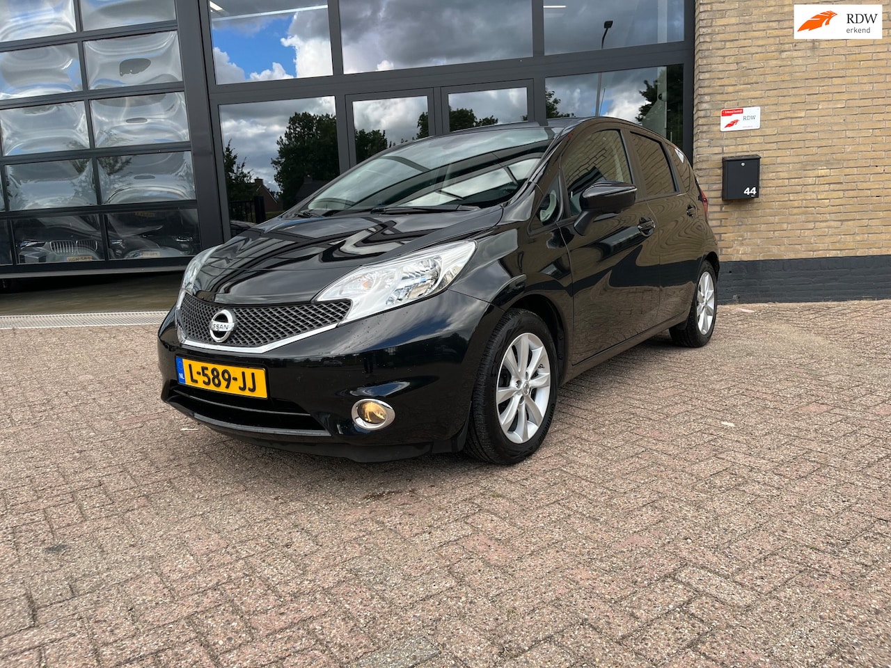 Nissan Note - 1.2 DIG-S Tekna 1.2 DIG-S Tekna, Panodak, Camera - AutoWereld.nl
