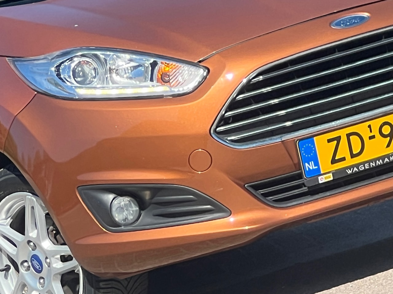 Ford Fiesta - 1.0 Titanium | Burnished Glow Metallic | Climate/Elek.pakket/LMV/Bluetooth - Keurig! - AutoWereld.nl