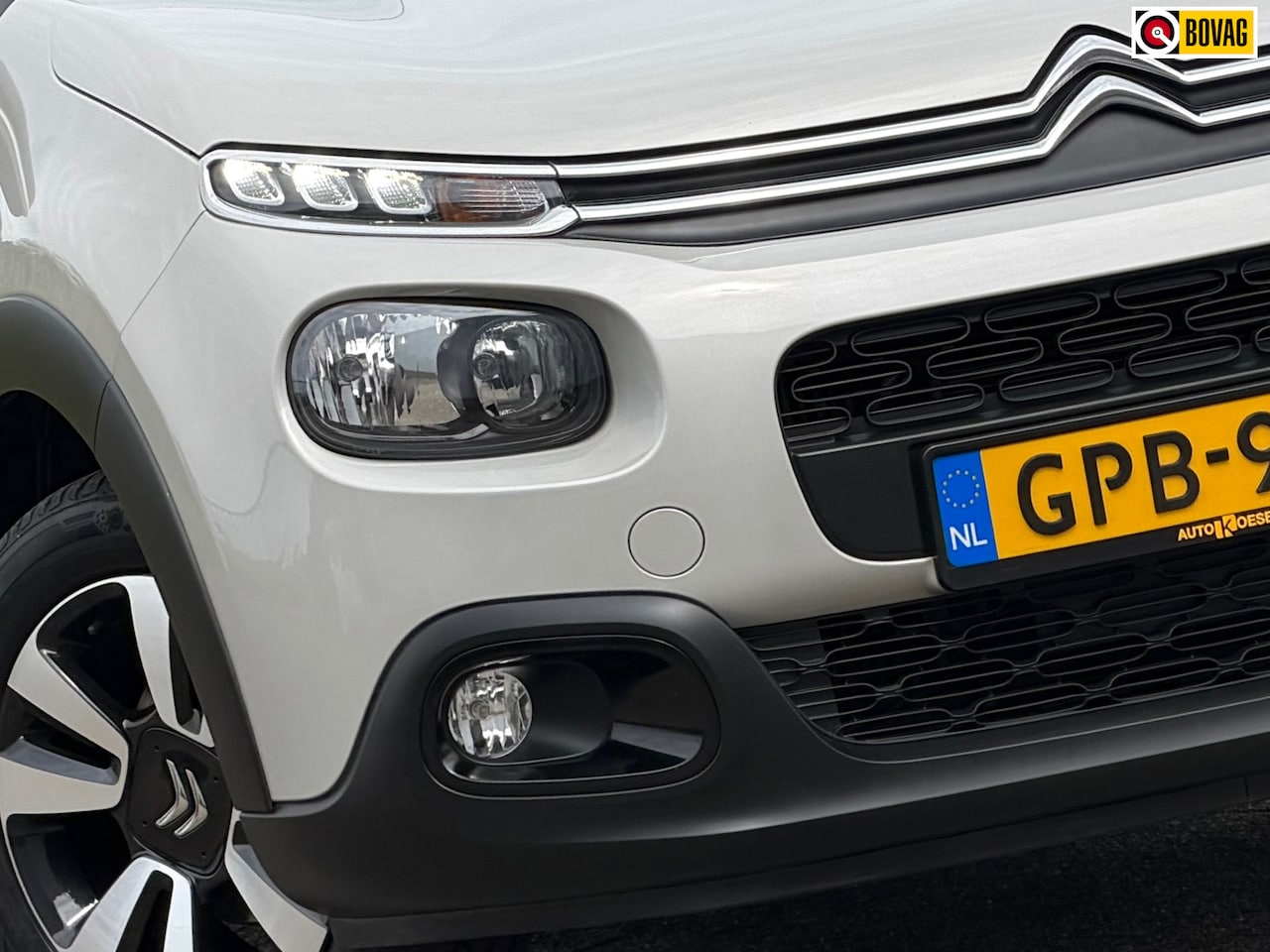 Citroën C3 - 1.2 PureTech 110pk Shine Automaat - Sable Metallic - Slechts 49dkm - Fijn compleet - AutoWereld.nl
