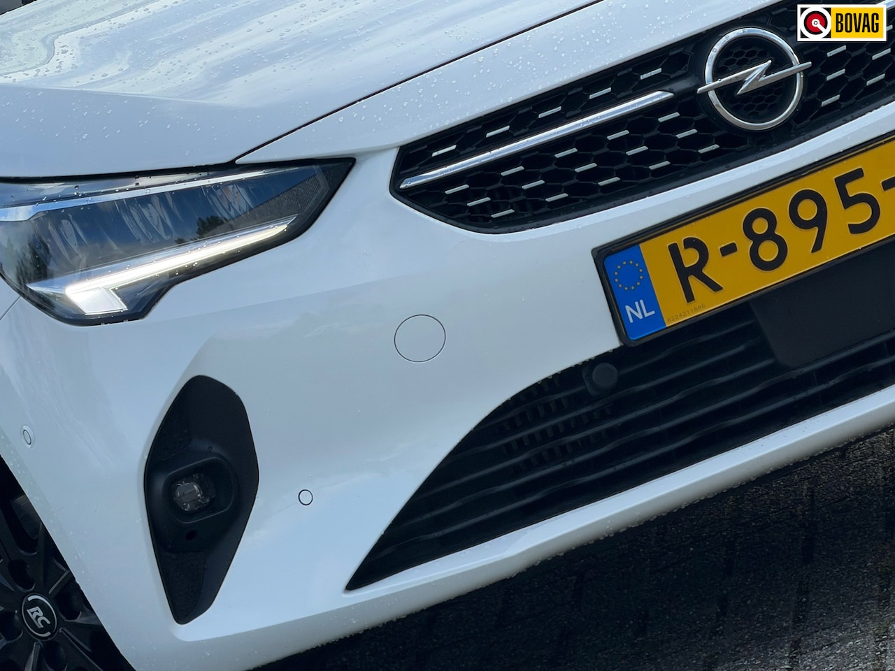 Opel Corsa - 1.2 GS Line - Summit White/Marvel Black - Carplay/DAB+/Camera - AutoWereld.nl