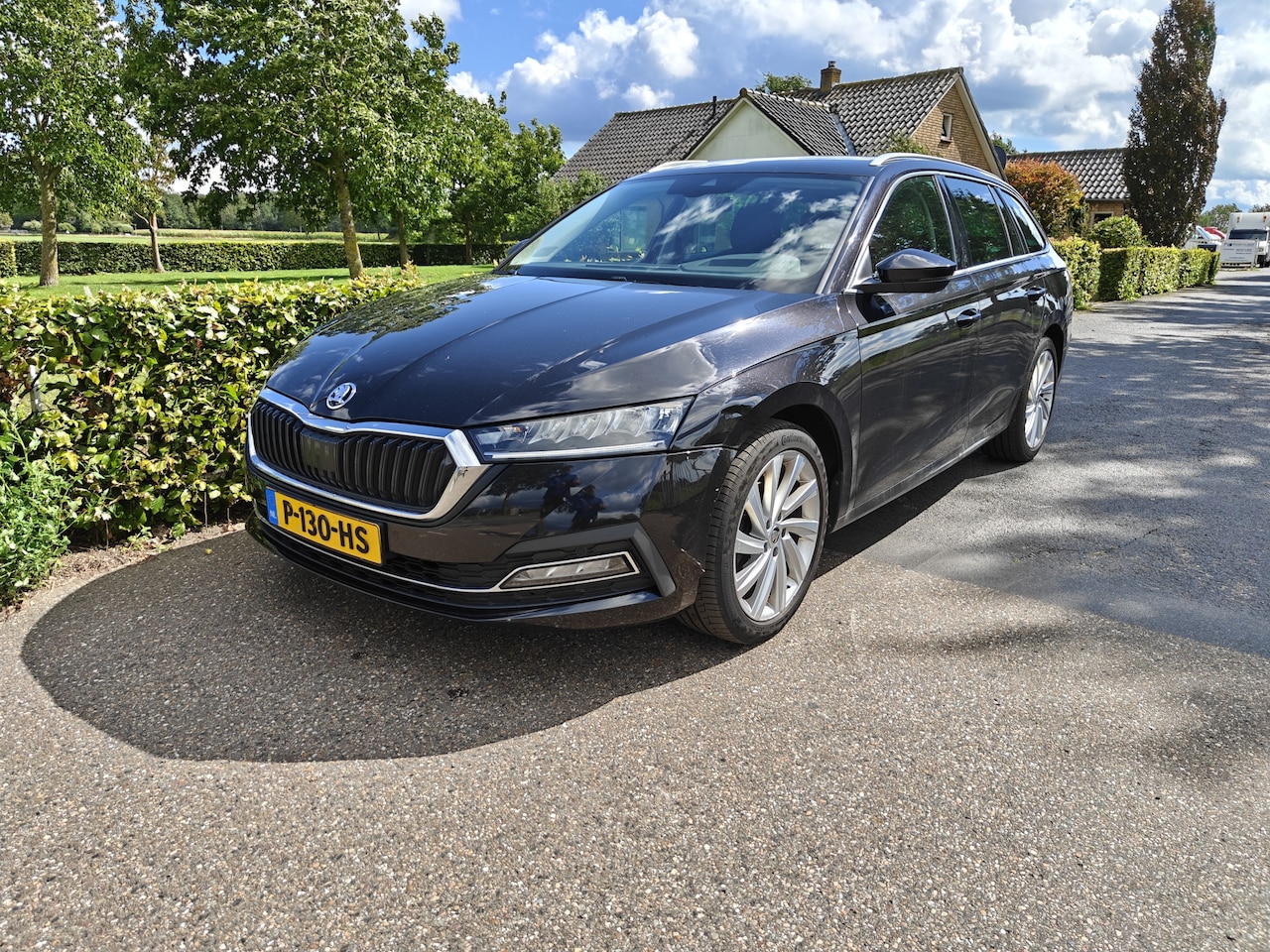 Skoda Octavia Combi - 1.0 e-TSI Business Edition Plus CLIMA/LED/NAVI BJ 2021 - AutoWereld.nl
