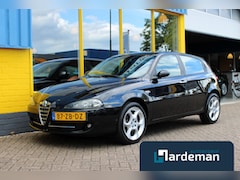 Alfa Romeo 147 - 2.0 T.Spark Clima Cruise
