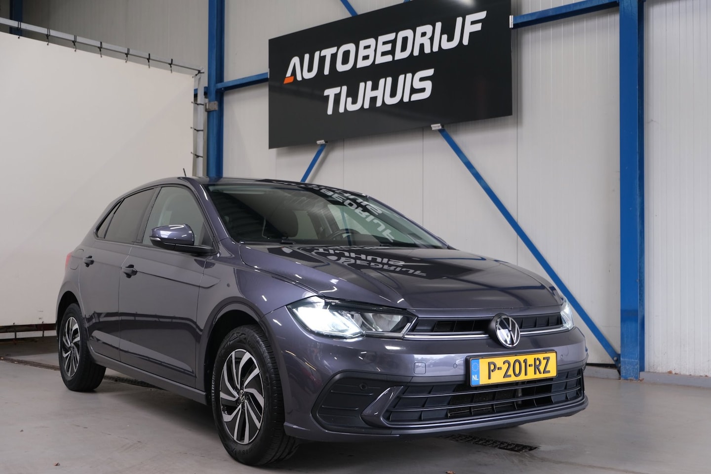 Volkswagen Polo - 1.0 TSI Life - N.A.P. Airco, Cruise, PDC, Virtueel display, Carplay. - AutoWereld.nl